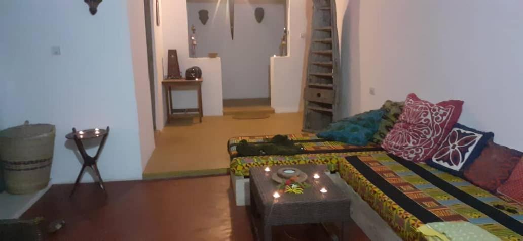 Baraka House *