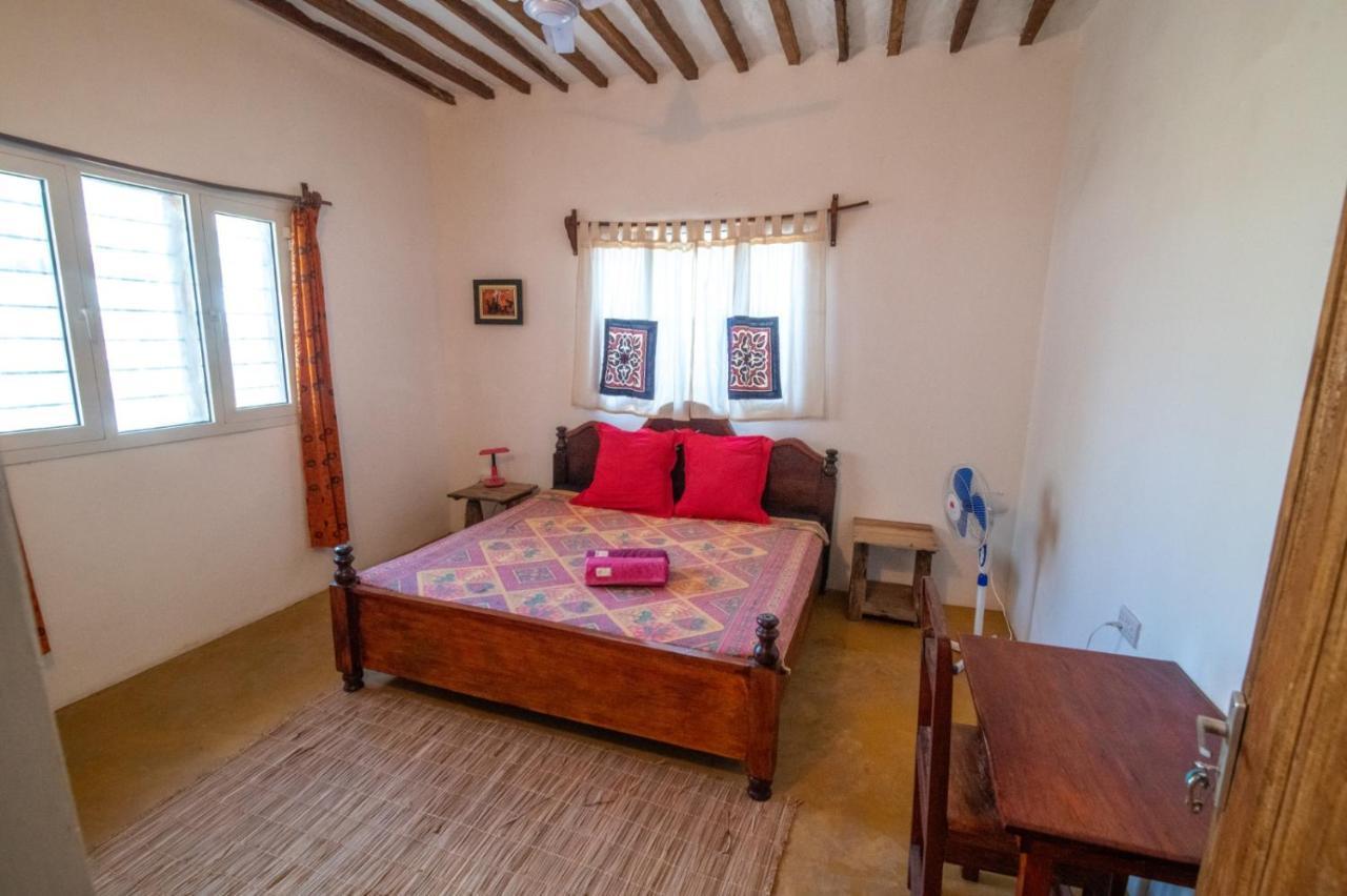 Baraka House Gjestgiverier Kidenga